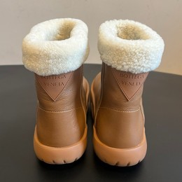 [홍콩명품.BOTTEGA VENETA] 보테가베네타 25SS 로고 여성 시어링 레더 가죽 3.5cm 굽 부츠 (3컬러), SE5983, GHS, 명품스니커즈,운동화,구두,로퍼,하이탑,신발