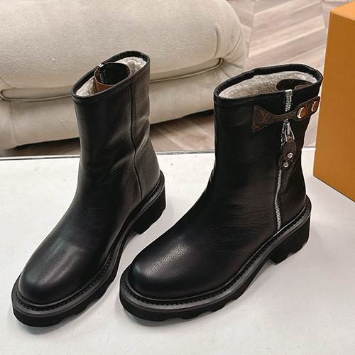 [홍콩명품.LOUIS VUITTON] 루이비통 25SS 로고 여성 LV Swing 레더 가죽 부츠 (블랙), SE5996, GHS, 명품스니커즈,운동화,구두,로퍼,하이탑,신발