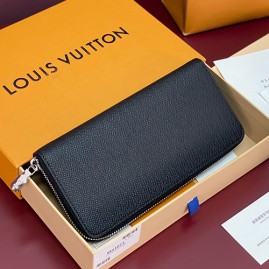 [홍콩명품.LOUIS VUITTON] 루이비통 25SS 로고 모노그램 지피 호리즌탈 타이가 가죽 지퍼 남성 장지갑 M31071 (블랙), BGM5494, BDA, 명품지갑,홍콩명품,사이트,명품쇼핑몰