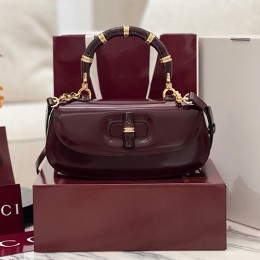 [홍콩명품.Gucci] 구찌 25SS 로고 레더 가죽 핸드백 크로스백 827750 (와인), BGM5534, BDA, 홍콩명품가방,명품쇼핑몰,크로스백,핸드백,구매대행