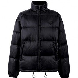 [홍콩명품,PRADA] 프라다 26SS 로고 다운 패딩 자켓 (블랙), BM24342, KK, 레플리카의류,미러급사이트