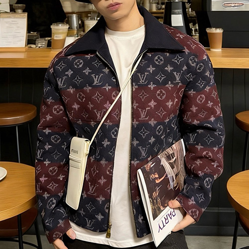 [홍콩명품.LOUIS VUITTON] 루이비통 26SS 로고 모노그램 울 캐시미어 리버서블 카라 집업 자켓 1AIJRP, BM24443, KK, 레플리카의류,미러급사이트