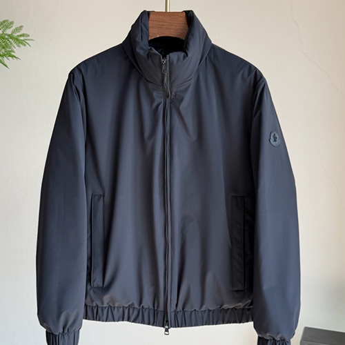 [홍콩명품.MONCLER] 몽클레어 26SS 로고 터틀넥 다운 패딩 봄버 자켓 (2컬러), BM24473, HH, 레플리카의류,미러급사이트