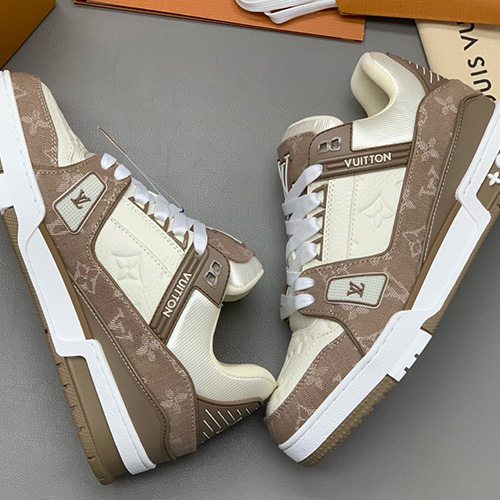 [홍콩명품.LOUIS VUITTON] 루이비통 26SS 로고 남여 모노그램 트레이너 스니커즈 운동화 (브라운-아이보리), SE6039, PMD, 명품스니커즈,운동화,구두,로퍼,하이탑,신발