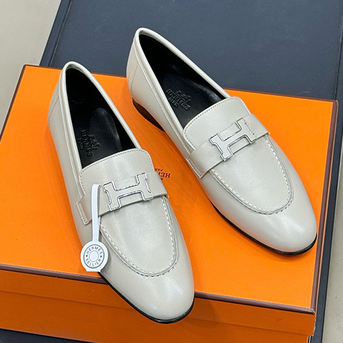 [홍콩명품.Hermes] 에르메스 26SS 로고 여성 레더 가죽 구두 로퍼 (그레이), SE6067, H3, 명품스니커즈,운동화,구두,로퍼,하이탑,신발