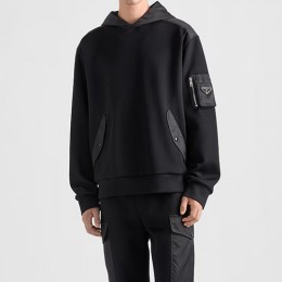 [홍콩명품,PRADA] 프라다 26SS 삼각로고 후드 티셔츠 (블랙), BM24509, YS, 레플리카의류,미러급사이트