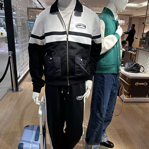 [홍콩명품.LOUIS VUITTON] 루이비통 26SS 로고 트레이닝 자켓 1AHWAG + 조거 팬츠 바지 상하의 세트, BM24515, YS, 레플리카의류,미러급사이트