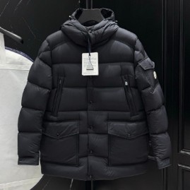 [홍콩명품.MONCLER] 몽클레어 26SS 로고 후드 구스다운 패딩 자켓 (블랙), BM24607, KSM, 레플리카의류,미러급사이트