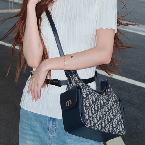 [가격문의][홍콩명품,Christian Dior] 디올 26SS 로고 오블리크 D-Dream 미디엄 백 M6323, BGM5684, BDA, 홍콩명품가방,명품쇼핑몰,크로스백,핸드백,구매대행