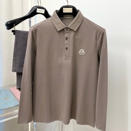 [홍콩명품.MONCLER] 몽클레어 26SS 로고 카라 폴로 긴팔 티셔츠 (브라운), BM24886, KSM, 레플리카의류,미러급사이트