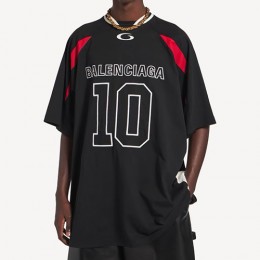 [가격문의][홍콩명품.BALENCIAGA] 발렌시아가 26SS 로고 NBA 콜라보 반팔 티셔츠 (블랙), BM24922, KK, 레플리카의류,미러급사이트