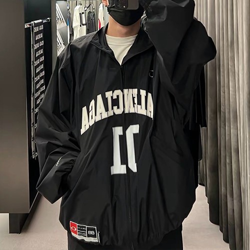 발렌시아가 로고 자수 Basketball 윈드브레이커 자켓 (블랙) 26SS