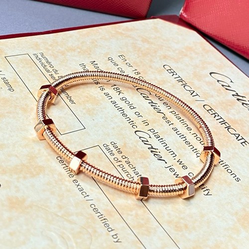 까르띠에 ECROU DE CARTIER 17사이즈 팔찌 26SS